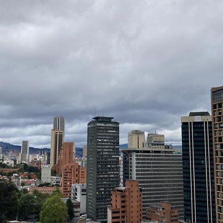 شقة En Bogota - Apartamento Amoblado Centro Internacional المظهر الخارجي الصورة